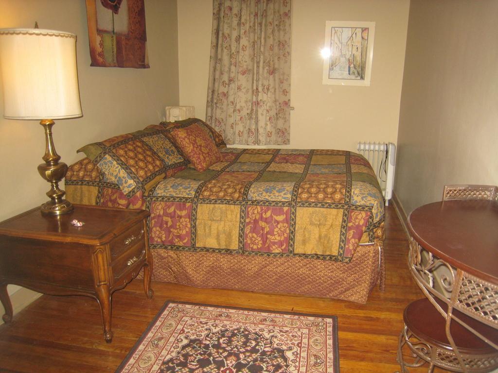 Deadwood Dick'S Hotel 객실 사진
